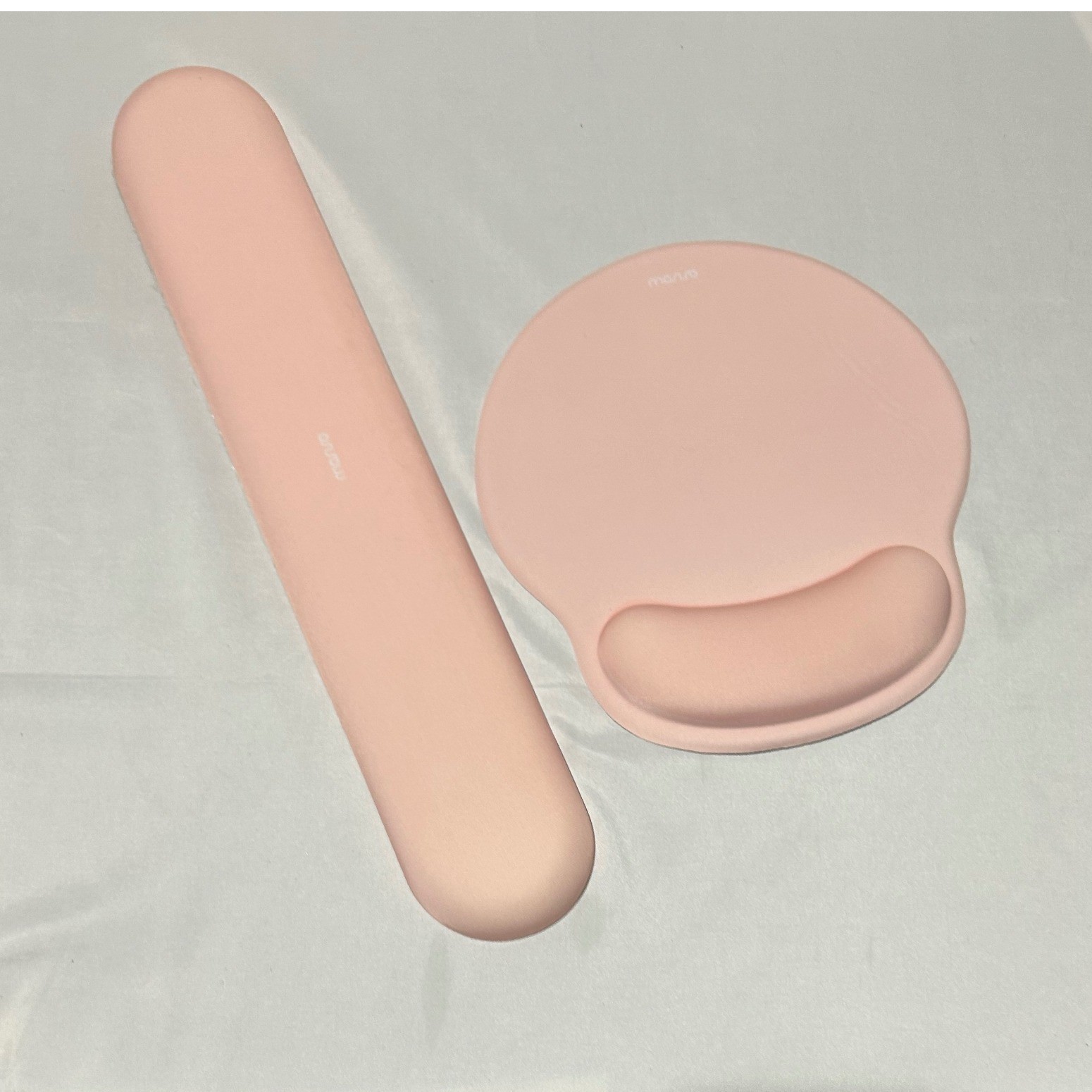 Mosiso Ergonomic Wrist and Keyboard Rest Light Pink Silicone