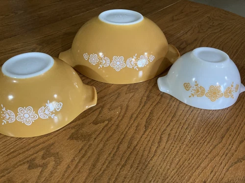 VINT. PYREX BUTTERFLY GOLD CINDERELLA MIXING BOWLS - 441, 442, 444