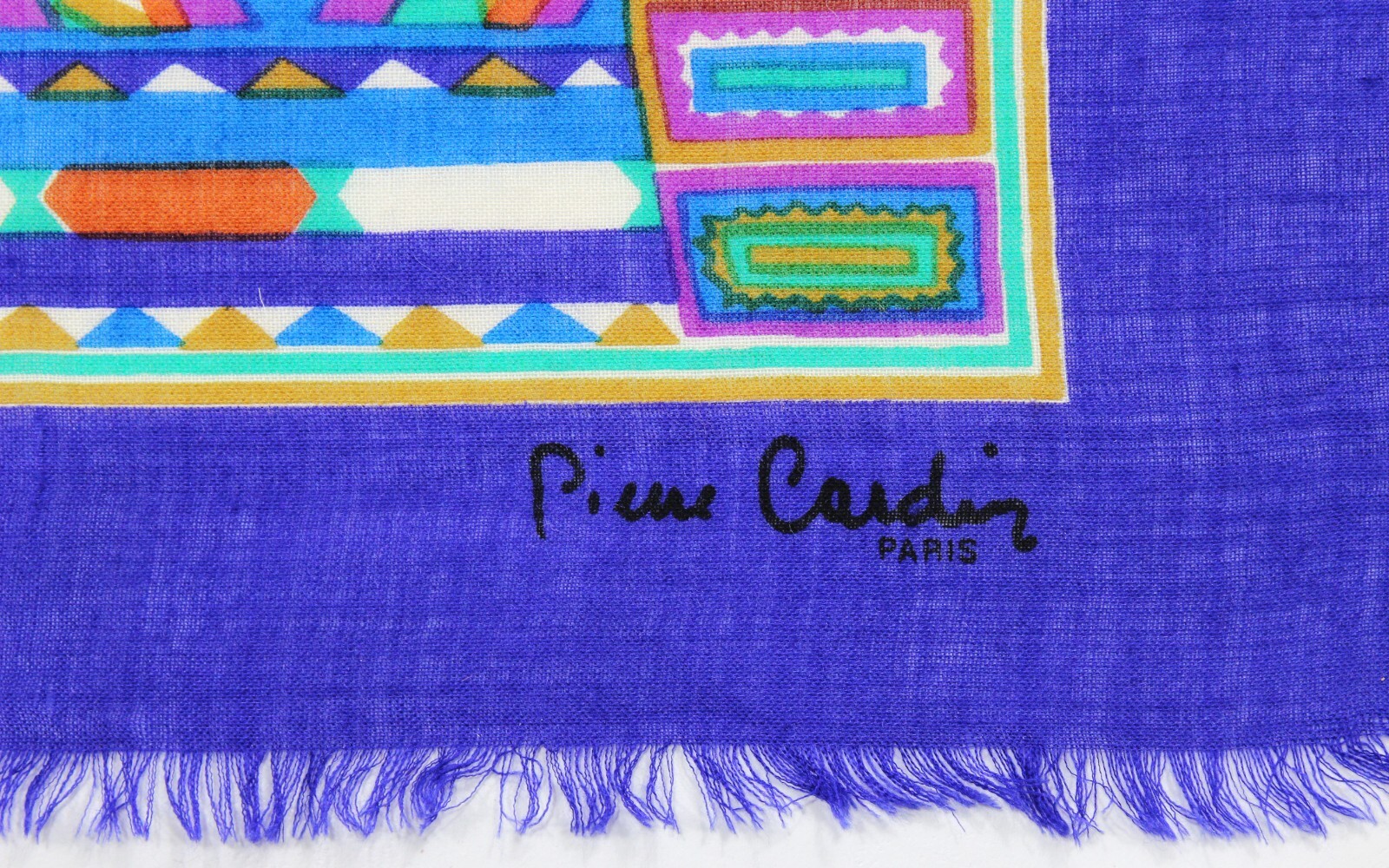 Beautiful Vintage "Pierre Cardin" Scarf image 2