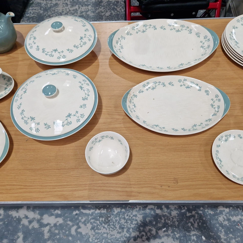 Royal Doulton April Showers Blue Floral Pattern Dinner Tea Set Choose From List - Image 2 of 3