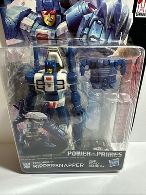 Transformers Power of the Primes Deluxe Class Terrorcon Rippersnapper