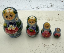 Vintage Russian Matryoshka Nesting Dolls Set of 4 Blue Floral Signed "K"