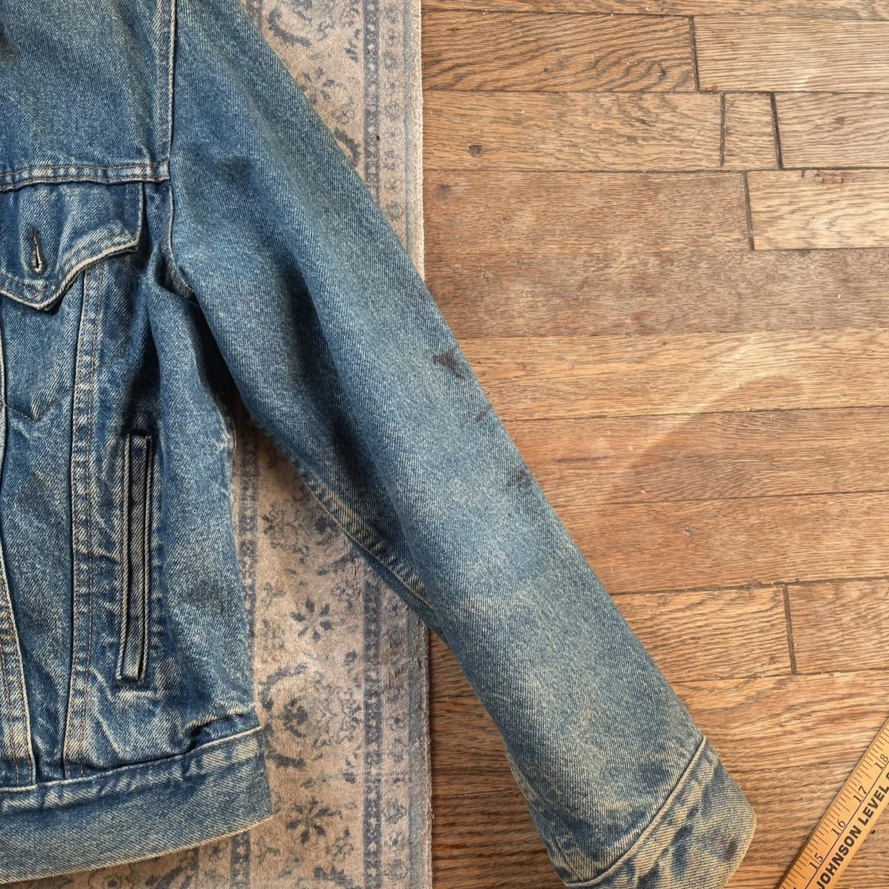 Levi's Vintage 80's Flannel-Lined Denim Trucker Jacket (70401 0824) - Size M/L - product detail image 14