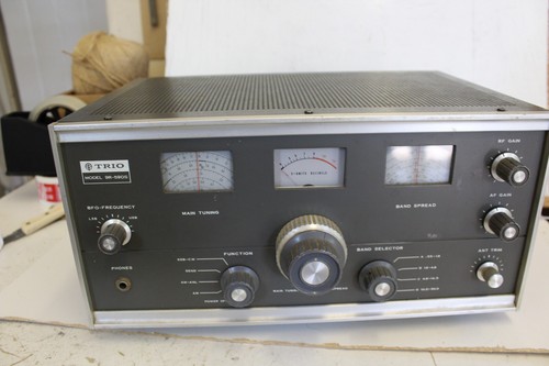 Trio 9R59DS Communications Receiver - Photo 4/18