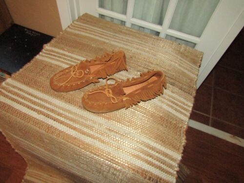 Minnetonka Moccasins Leather Slip-On Flats Shoes Fringe Women's sz 8.5 Suede Tan - Picture 3 of 8