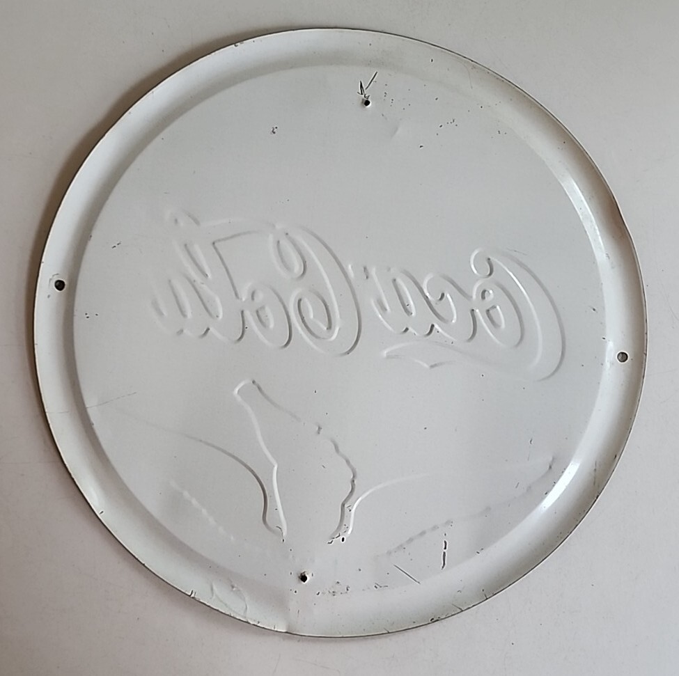 1999 Coca-Cola Coke Pause Go Refreshed Round Embossed Metal