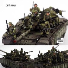 Homemade 1/72 Russian Armored Vehicle Carrying 8 People Painted  without car  