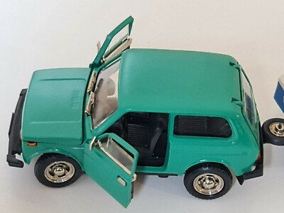LADA 2121ラダニーバ　メイドインUSSR　1/43 LADA 2121ラダニーバ メイドインUSSR 1/43 LADA 2121ラダニーバ