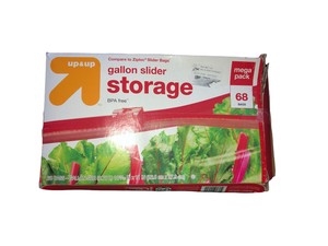 up and up gallon storage bolsas