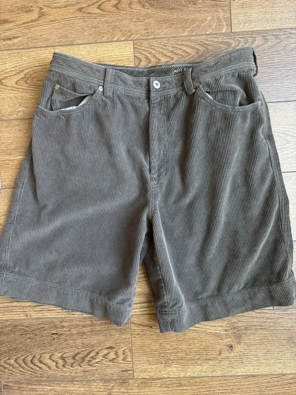 Tommy Bahama Corduroy Silk Blend Shorts Mens 36 Brown Green Flat Front Relax