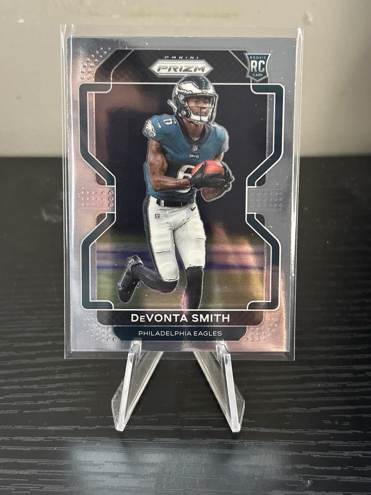 2021 NFL Prizm Devonta Smith Base RC Rookie #335 Eagles