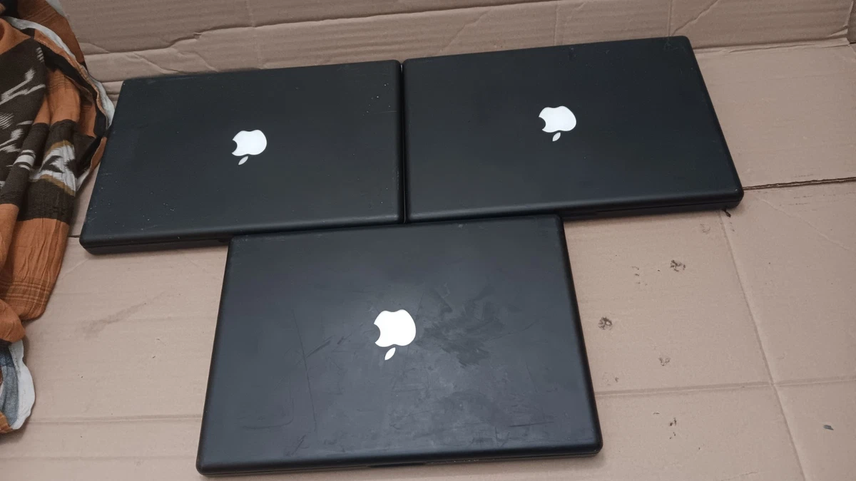 MacBook Mac OS X 10.7, Lion 2007 Apple Laptops for sale | eBay