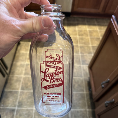 Lawton Bros. Dairy ACL Quart Milk Bottle Dixon Illinois IL