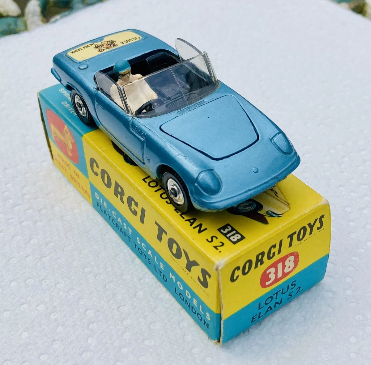 Preços baixos em Corgi Lotus 1:43 Veículos de brinquedo e de metal