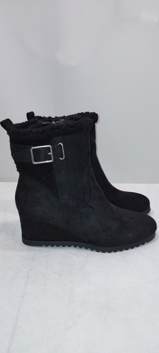 unisa Womens Winter Boots Size 7M. Black. (1) - Picture 5 of 10