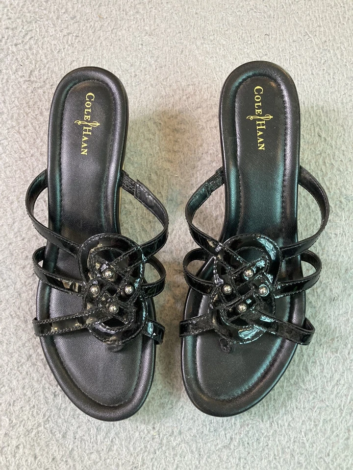 Женские сандалии Cole Haan 8 М черные пробковые на танкетке лакированная кожа с ремешками стринги D41526 - Изображение 3 из 4