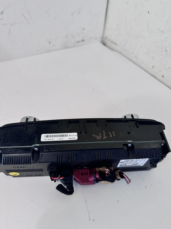 2011 VOLKSWAGEN TOUAREG  FRONT A/C CLIMATE TEMPERATURE CONTROL OEM 7P6907040AG Foto 4 de 4
