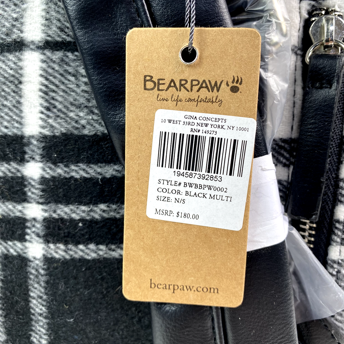 Bearpaw gina concepts backpack SPORTY NYLON SQUARE BACKPACK BLACK – BEARPAW Shoes main image 3