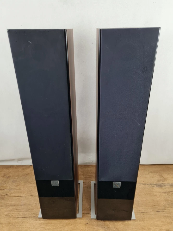 Dali Zensor 5 - stereo speakers in Walnut - Immagine 2 di 4