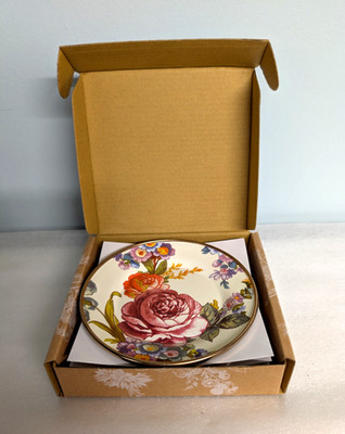 MacKenzie-Childs Enamel Canape Appetizer Plates 5'' White Flower Market Set of 4