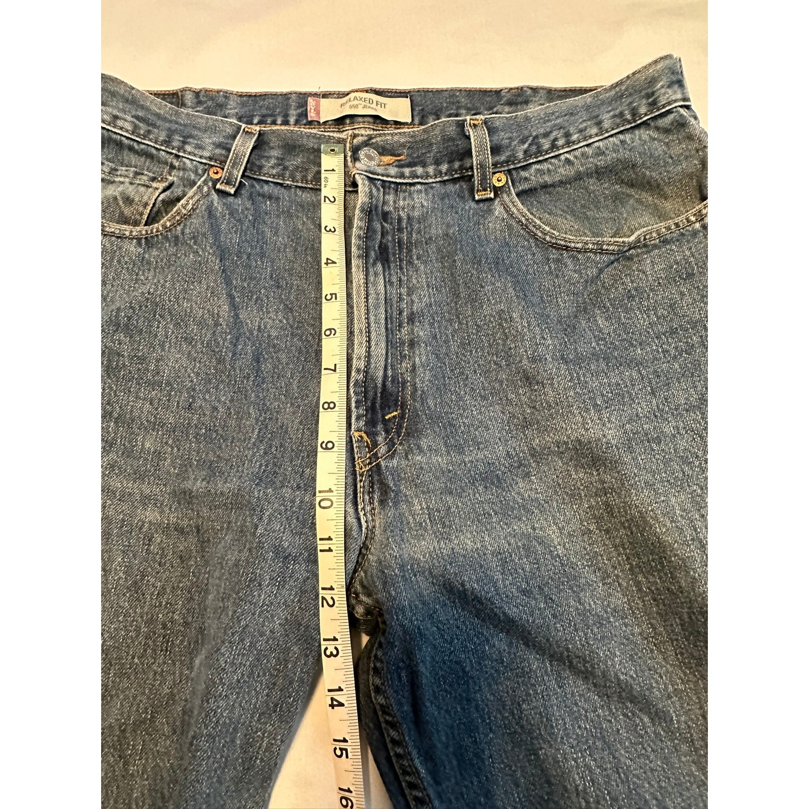 levi's Mens 550 Blue Denim Jeans Medium Wash 38 x 32 thumbnail 6