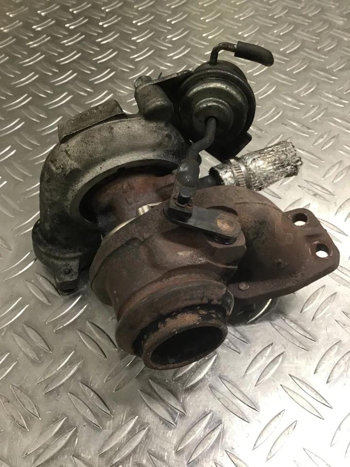 Turbolader Ford Focus II (DA3) 1.6 TDCi 66kW 90PS 9657530580 - Bild 3 von 3