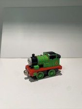 PERCY Thomas  Friends Take N Play Along Metal Diecast Train Mattel 2009 Green