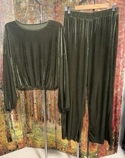 Unbranded Size XL Wide Leg Loungewear set Crushed Velvet Olive Green
