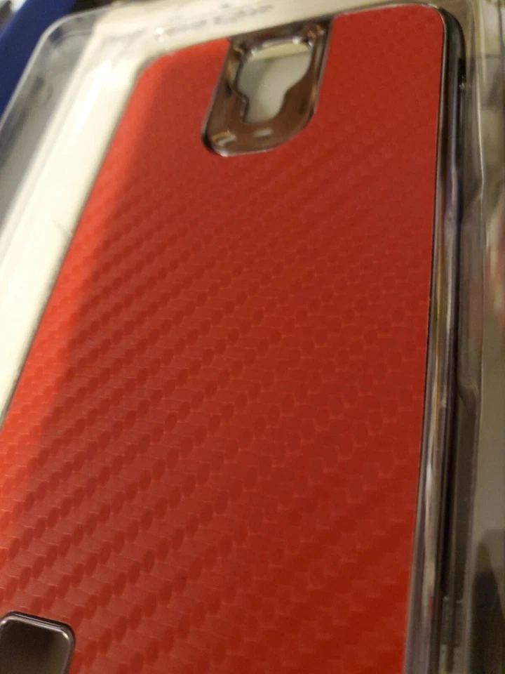 QTY TWO CASE LOGIC DURABLE PROTECTIVE CASES FOR SAMSUNG GALAXY S4 BOTH ARE RED - Image 2 of 4