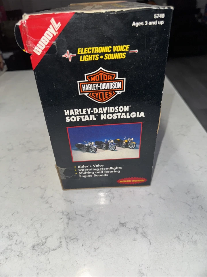 Luces y sonidos de motocicleta Buddy L Harley Davidson 1996 Softail #5740 NUEVO Foto 3 de 4