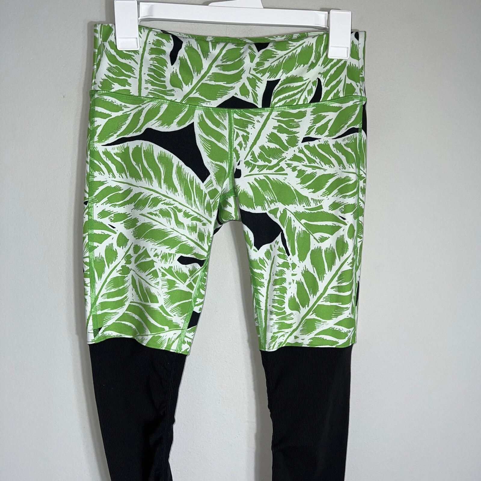 alo-yoga goddess palm beach print high rise ruched leggings