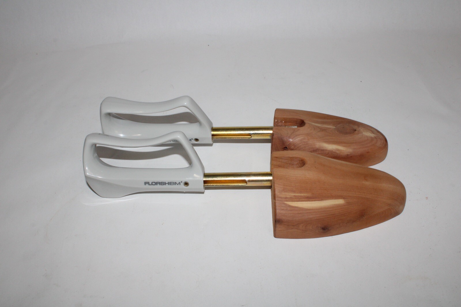 florsheim shoe stretcher