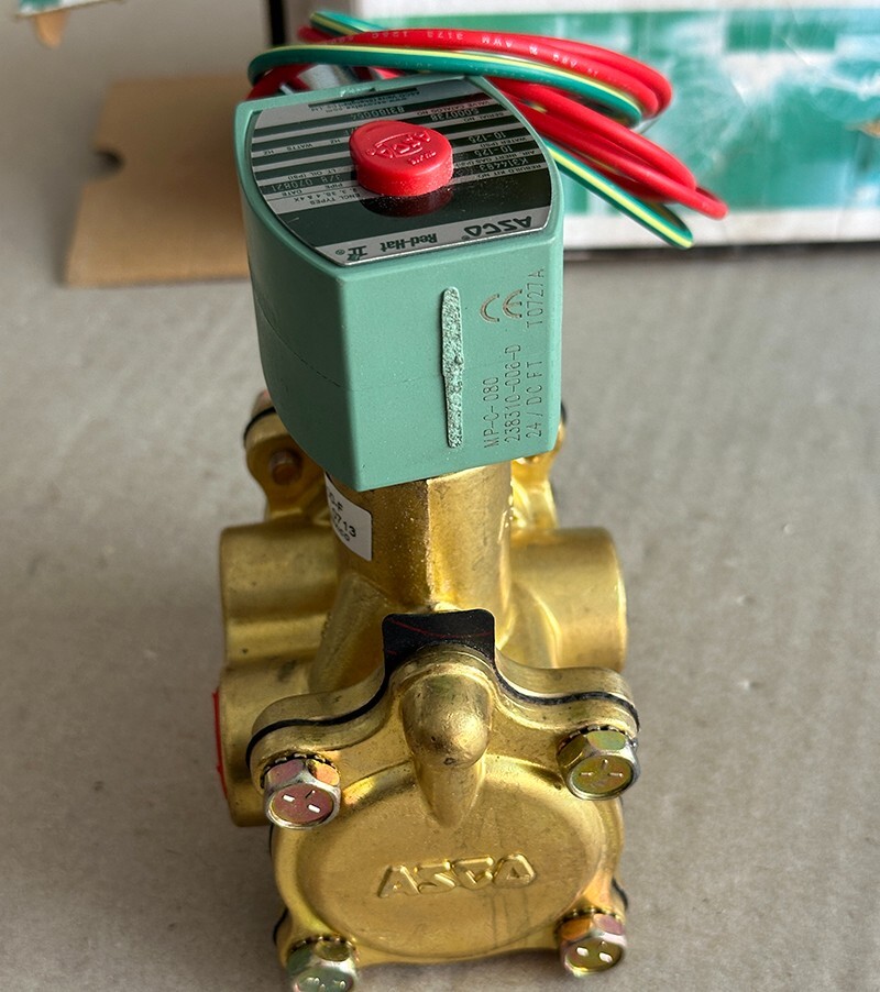 Électrovanne ASCO 1/8" NC (Normalement Fermée) - Bobine 240V - Référence 8262G2 / 238210-058D