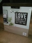 Metal Wall Art "LOVE GROWS BEST IN LITTLE HOUSES JUST LIKE THIS" * BRAND NEW! — photo 3