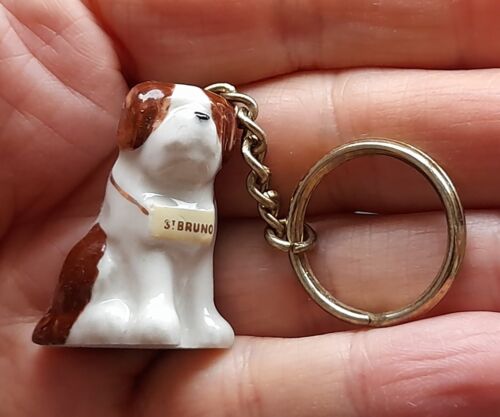 Wade Whimsies St Bruno's St Bernard Advertising Key-Ring - Picture 1 of 10