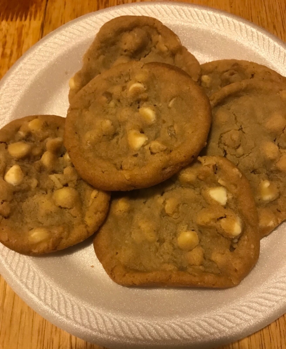 Macadamia Nut White Chocolate Chip Cookies