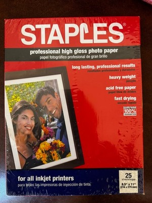 Staples Professional High Gloss Photo Paper - 8.5'' x 11'' - 25 Sheets