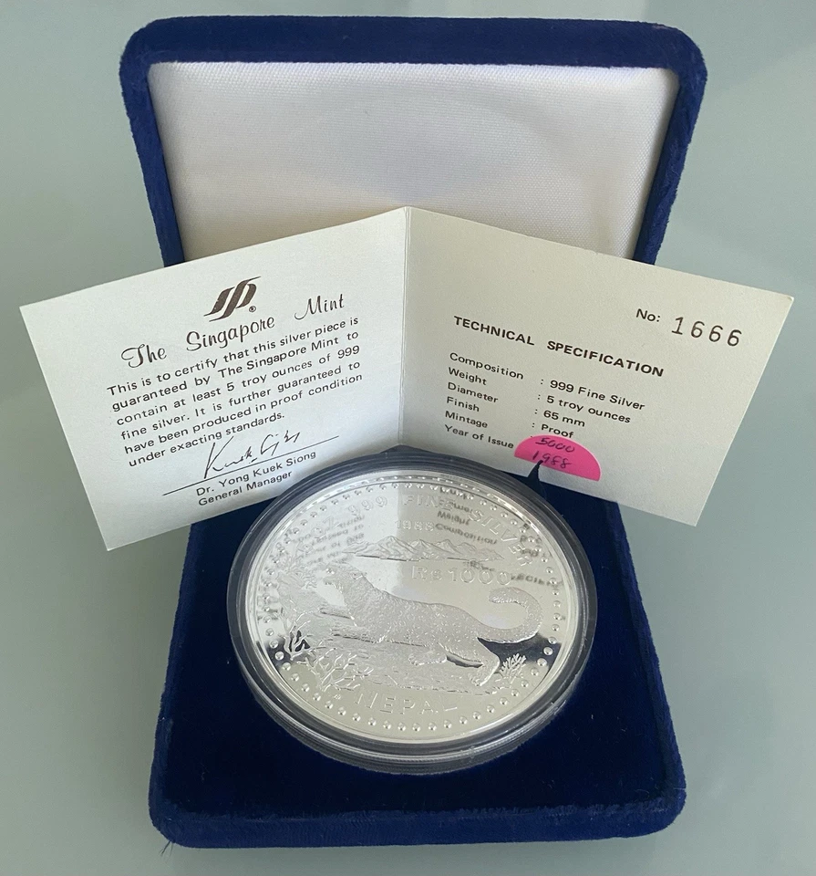 NEPAL Rs 1000 SNOW LEOPARD 5oz 65mm Proof Silver Coin Km#1036 RARE w/BOX COA UNC - Image 3 of 4