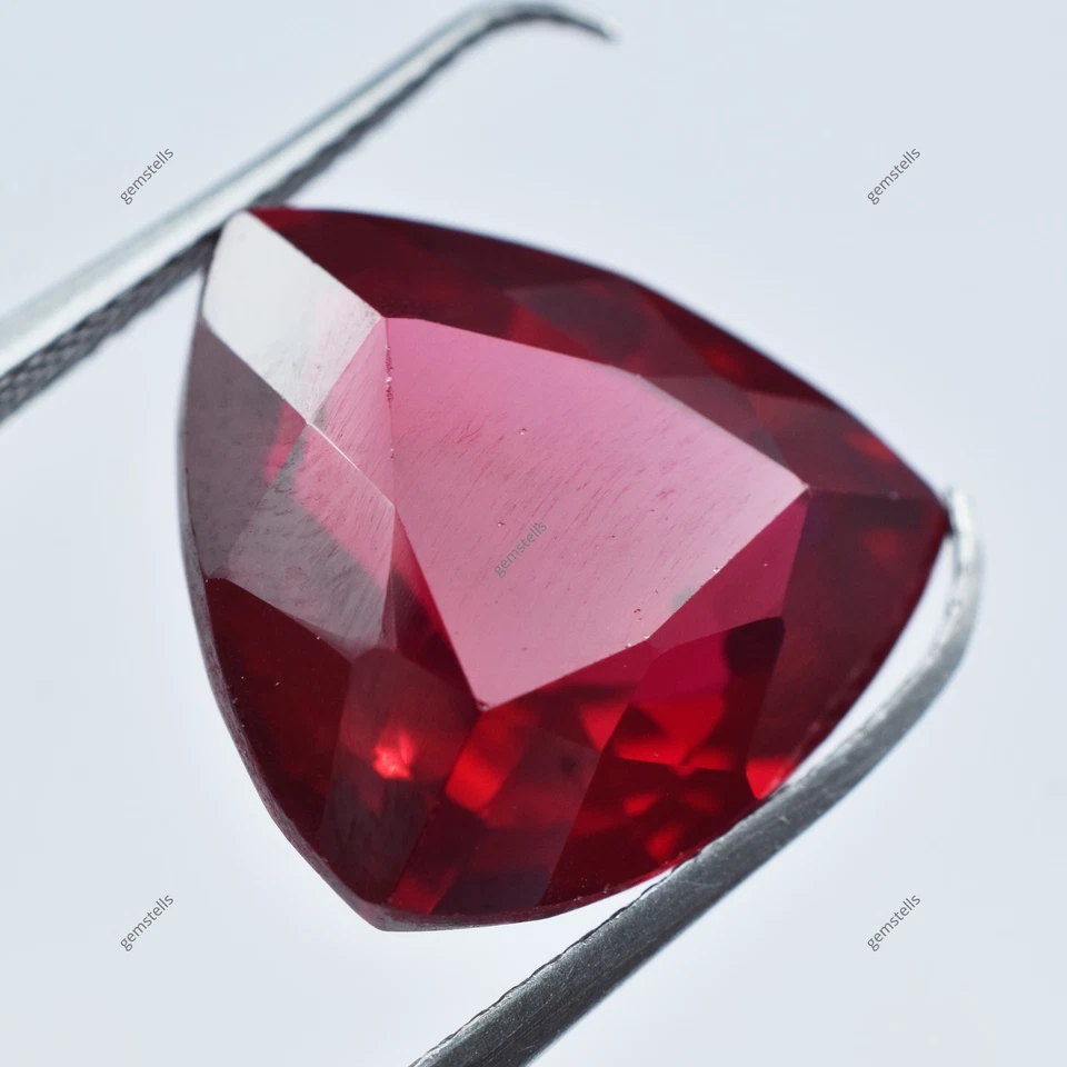 15.70 Carat Natural Trillion Cut Red Ruby CERTIFIED Loose Gemstone - Image 2 of 4