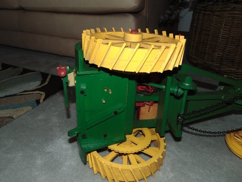 Custom Vintage Waterloo Boy 5/32 Scale Wooden Tractor Model Woodworker Made - Picture 23 of 24
