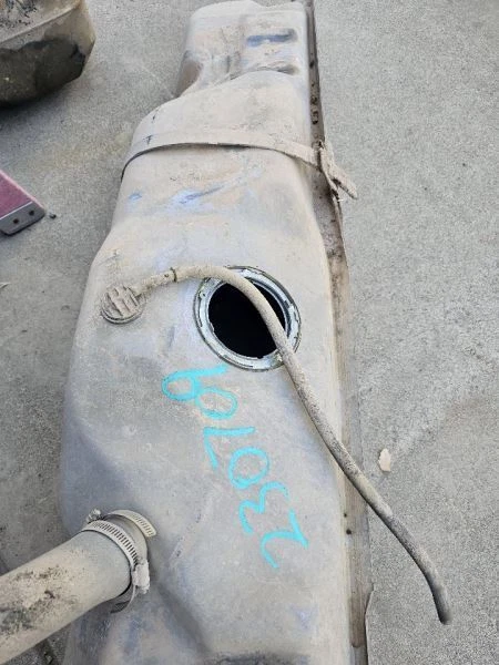 Fuel Tank Under Cab 133" Wb Steel 19 Gallon Fits 87-89 FORD F150 PICKUP 408379 - Image 3 of 4