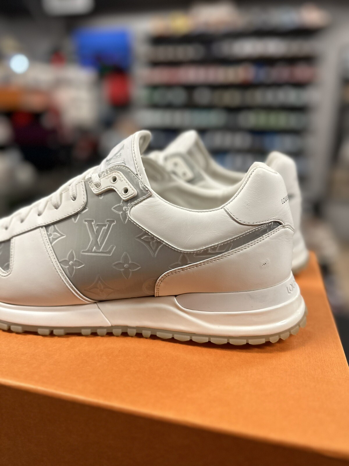 Size 10.5LV/11.5US Louis Vuitton Run Away Sneaker White iridescent 100percentAuthentic image 7