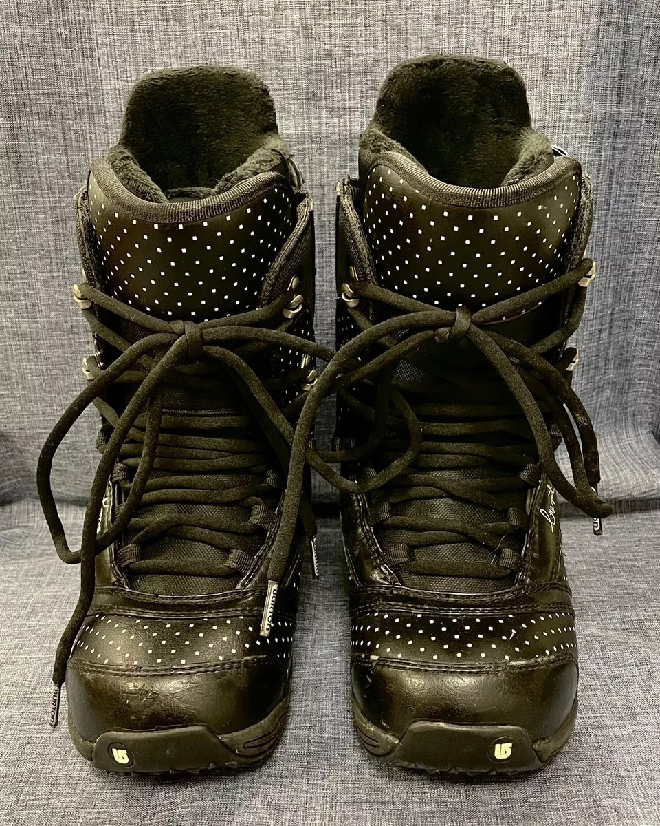Nice snowboard boots cheap