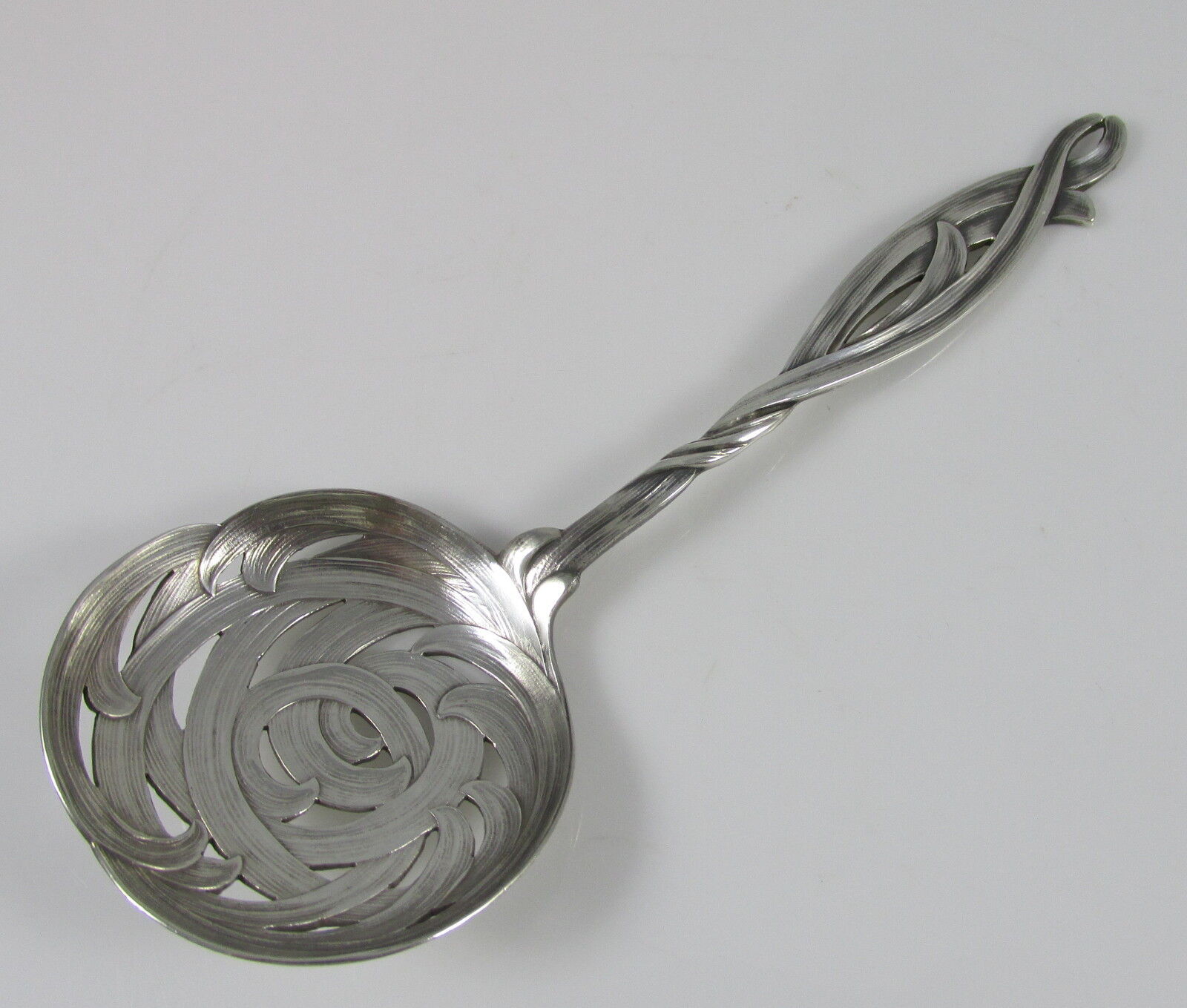 Antique Towle Sterling Silver Art Nouveau Palm Leaves Pierced Bon Bon Spoon