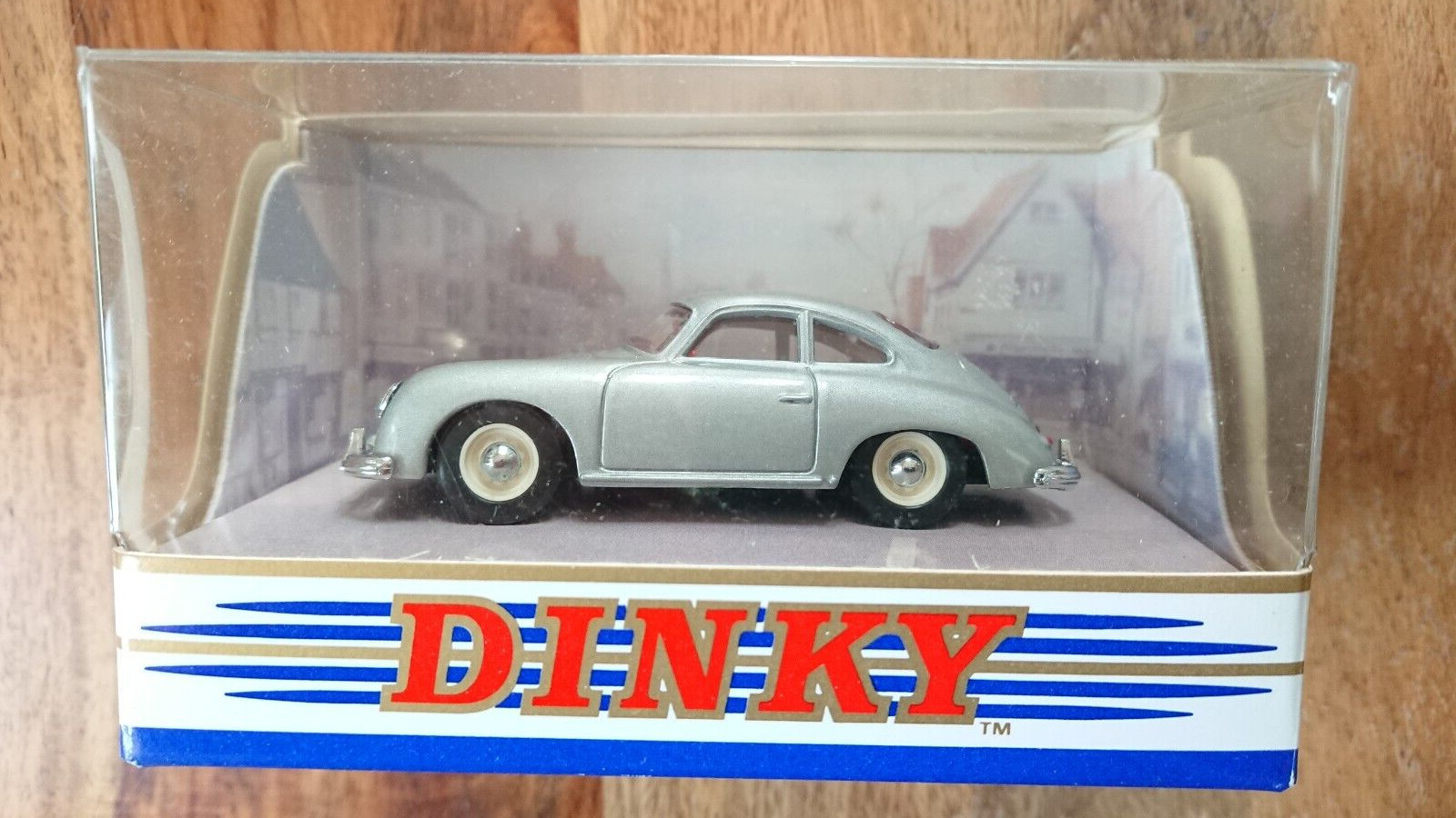 Matchbox Dinky DY25, 1958 Porsche 356a Coupe - Free Price Guide