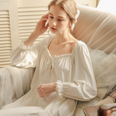 chinese dress ladies Lace Trimmed Pleated Swing Dress