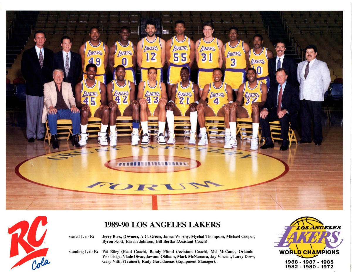 1989 1990 LOS ANGELES LAKERS 8X10 TEAM PHOTO JOHNSON WORTHY