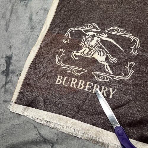 Vintage 80’s Burberry Prorsoum Equestrian Double Sided Scarf Cashmere 72"x24" - Picture 5 of 7
