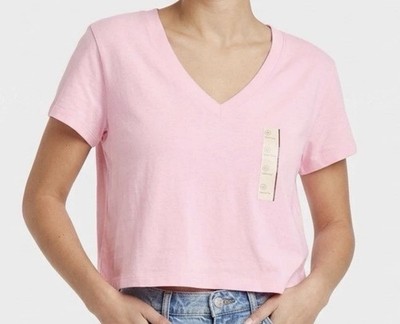 Women's Short Sleeve V-Neck T Shirt Universal Thread Pink Cropped Medium Cotton
