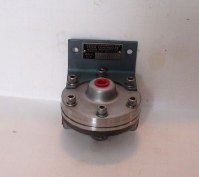 MOORE PRODUCTS 63SU B/M 12041S11DD Differential Type Flow Controller